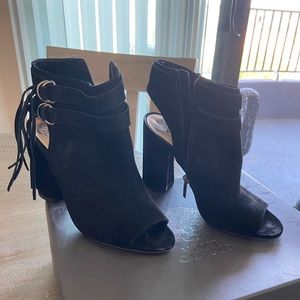 Size 7 Vince Camuto heeled, open toed booties